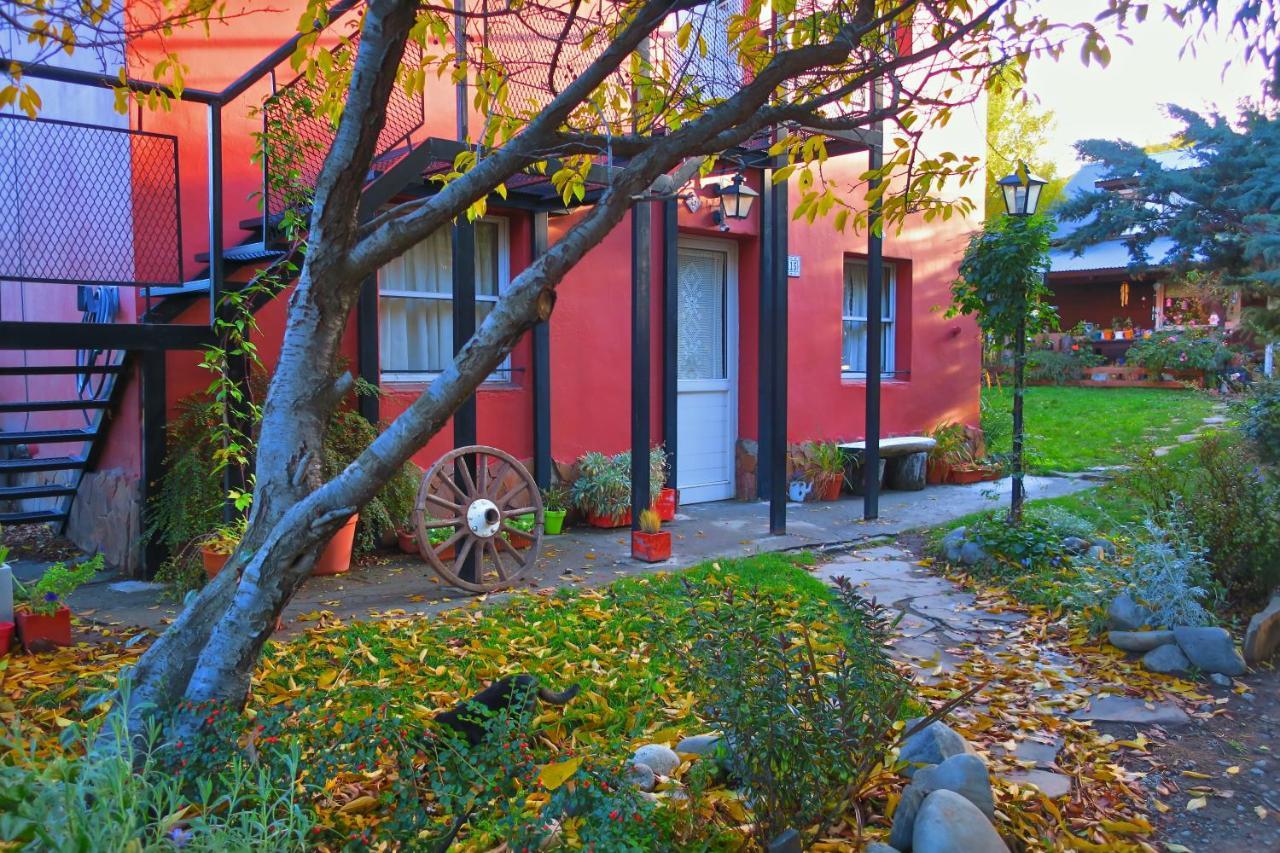 Hospedaje Mi Rincón El Chaltén Exterior foto
